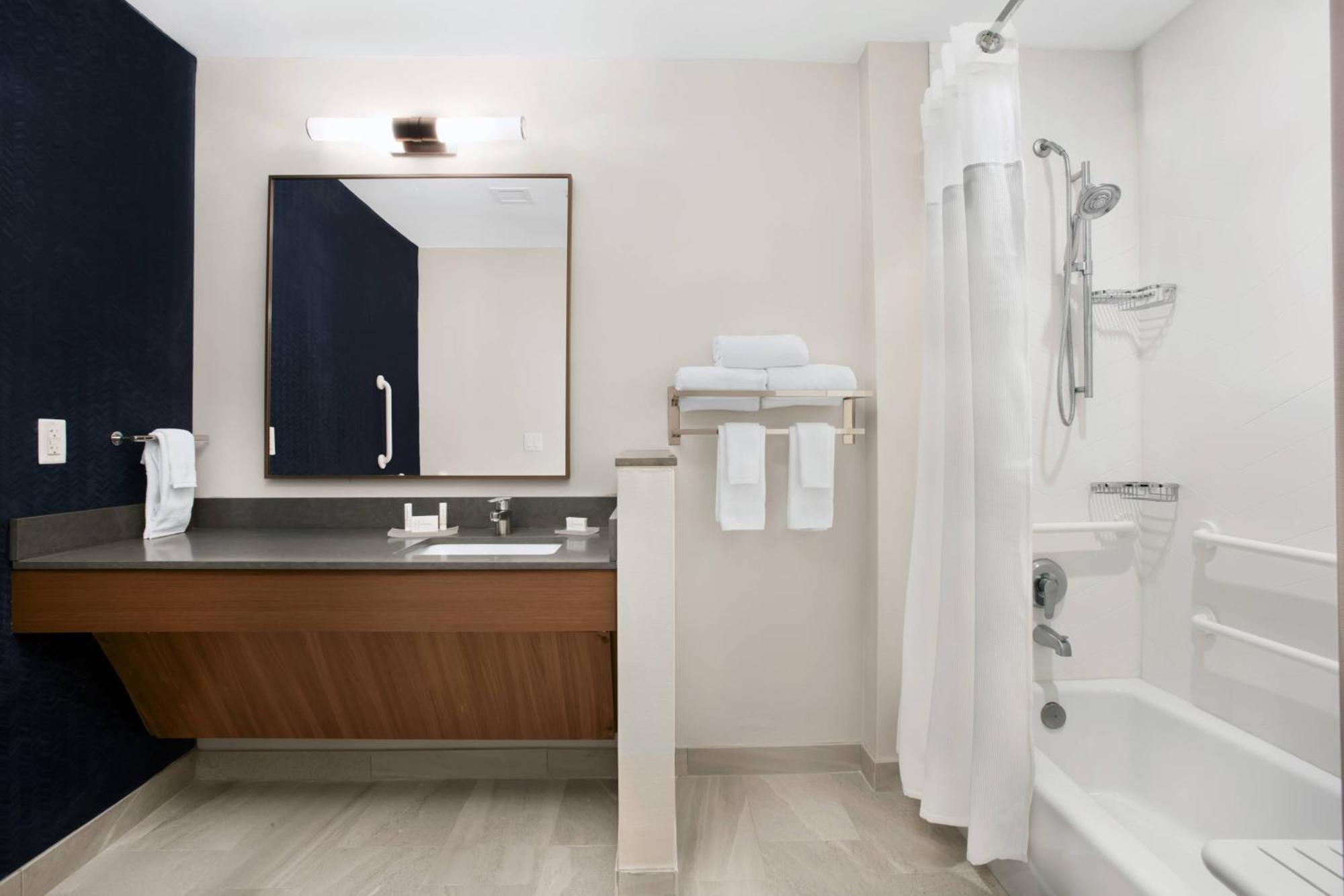 Fairfield Inn & Suites By Marriott Daytona Beach Speedway/Airport Dış mekan fotoğraf